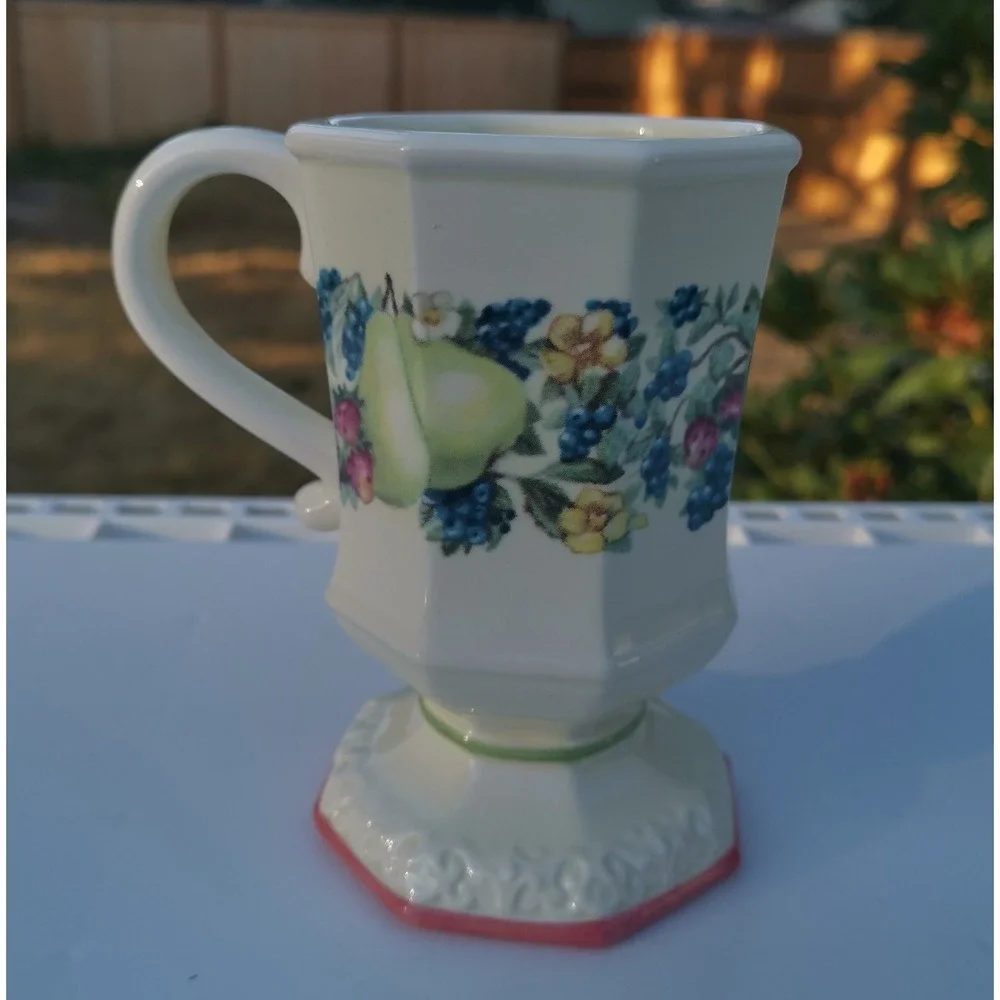 Vintage Avon Sweet Country Harvest Footed Pedestal Coffee Cup Mug Fruit